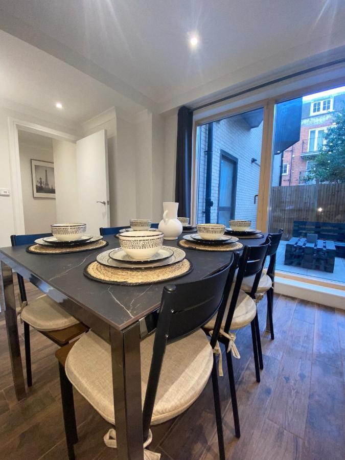 Central London, Jaccuzzi,Newbuild, 2 Bedrooms Two Baths Eksteriør bilde